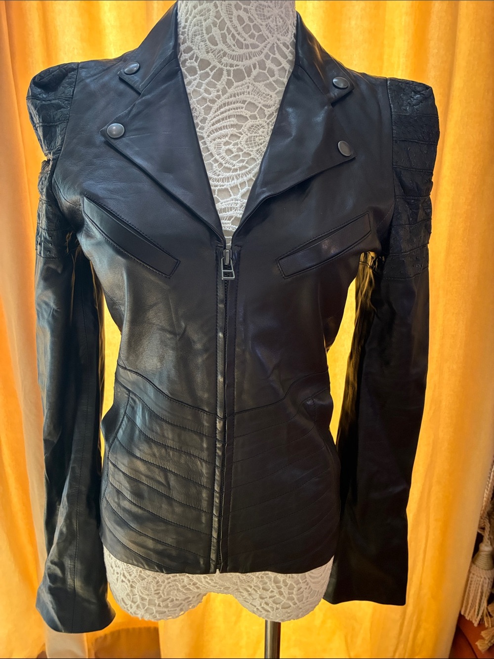 Designer Black Lamb Leather Moto Jacket -made in France XS - Picture 3 of 6